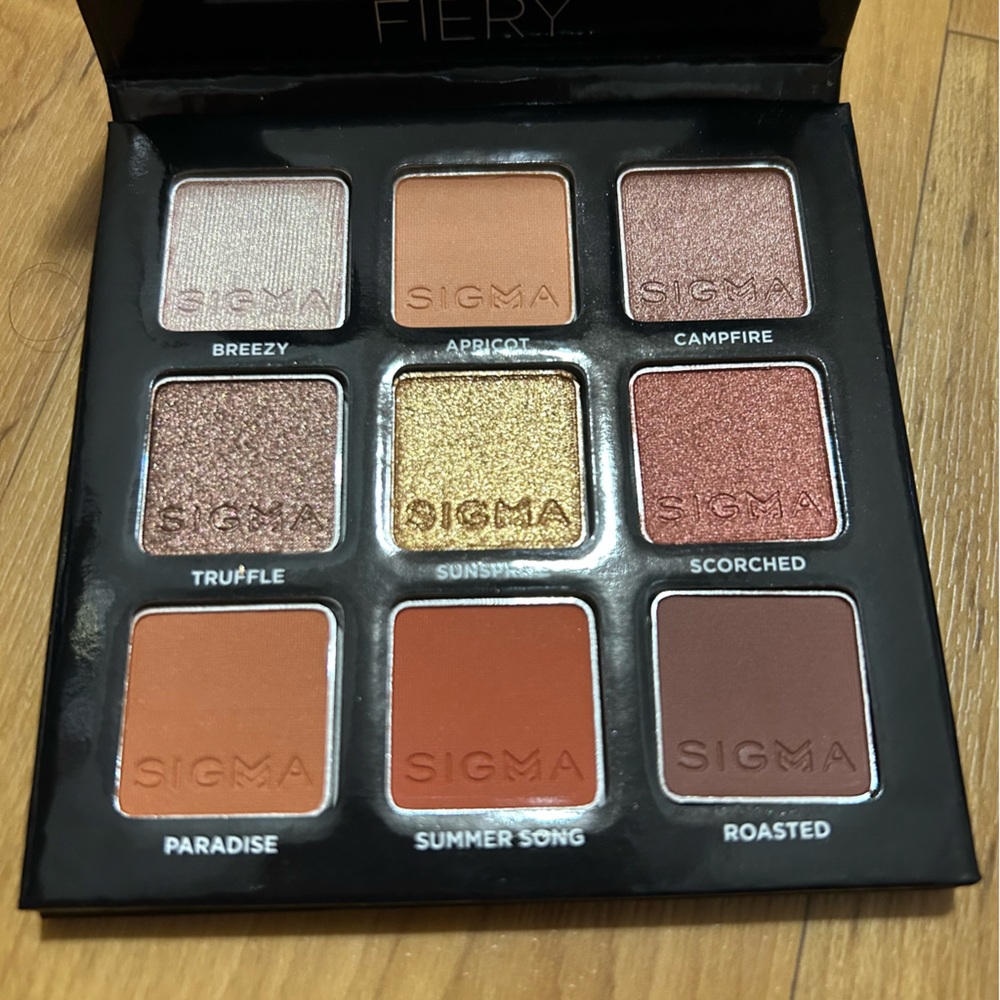 Sigma Beauty Fiery Eyeshadow Palette